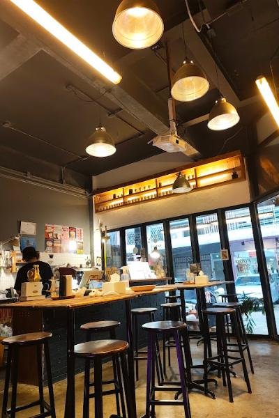 Deepfine, restaurant in Pathum Thani, Bangkok