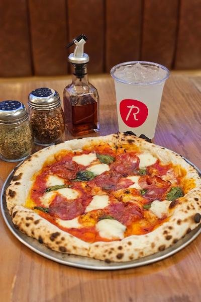 Roberta's, restaurant in Pathum Wan, Bangkok