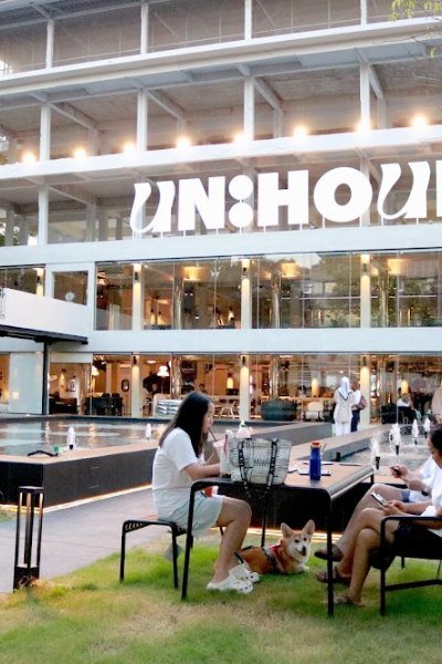 UNHOUR, café in Suan Luang, Bangkok