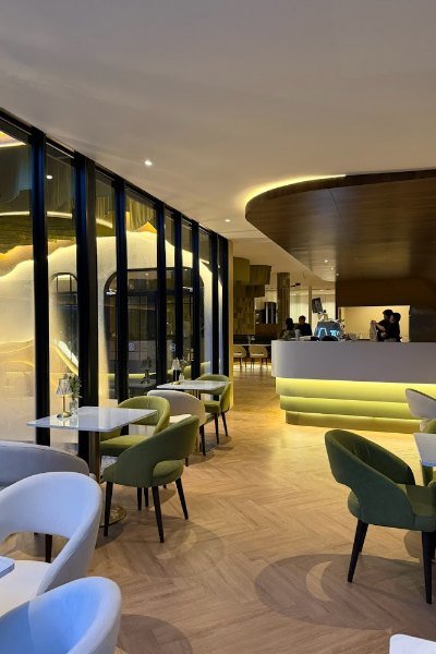 Olive House Ladphrao122, restaurant in Wang Thonglang, Bangkok