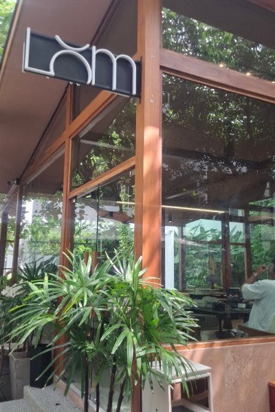 Café Lom, café in Huai Khwang, Bangkok