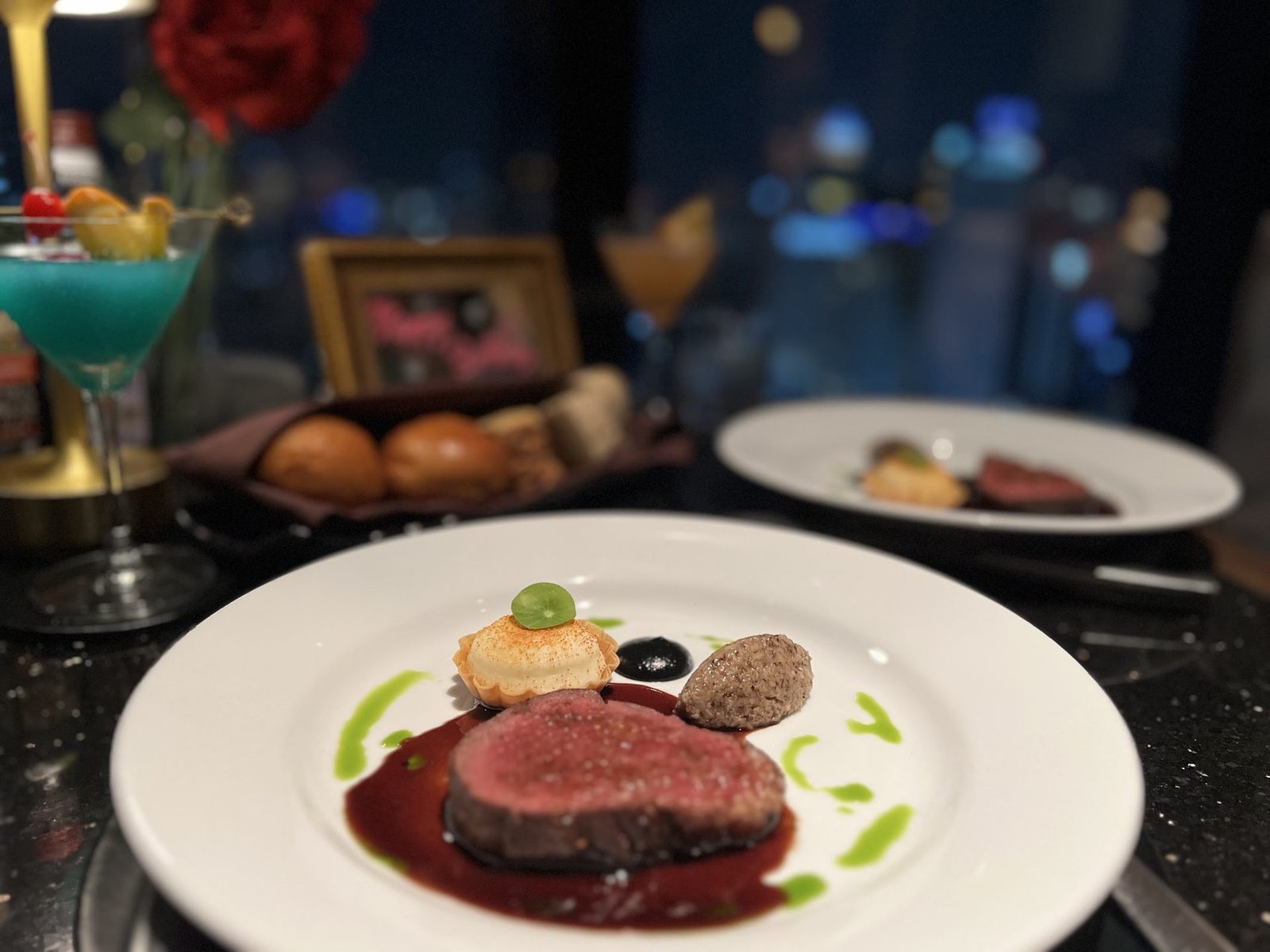 Medinii Panorama, restaurant in Watthana, Bangkok