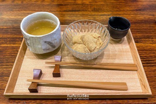 Hot Houjicha with Warabi Mochi at Koto Tea Space