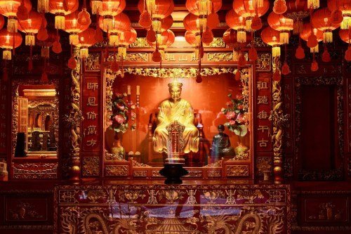 Wat Mangkon Kamalawat at Yaowarat Road