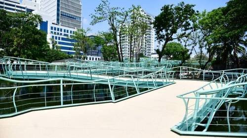The revamped elevated walkway at The Green Bridge